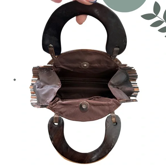 Vintage Wooden Slat Handbag | Boho Resort Statement Purse - Picture 3 of 10